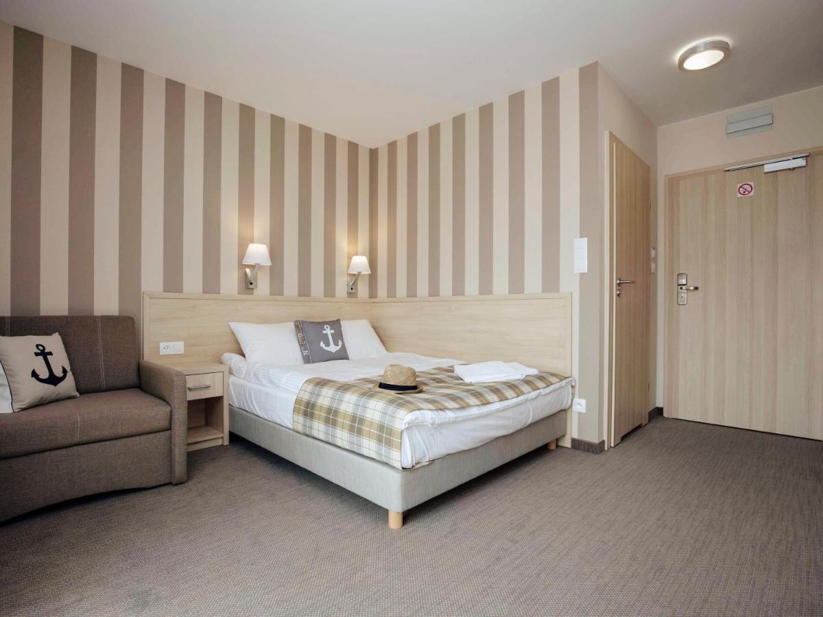 Porto Marina Hotel Krynica Morska Ngoại thất bức ảnh