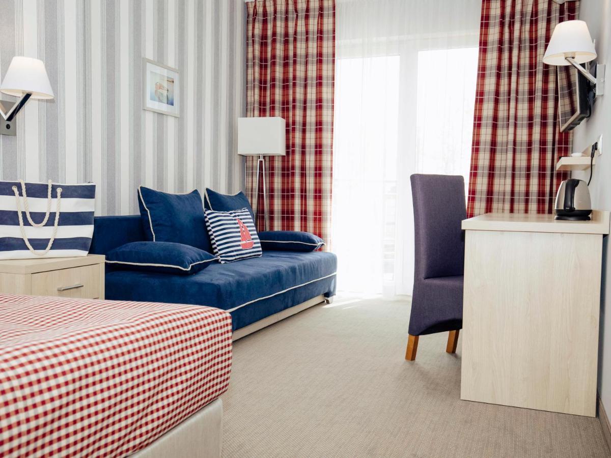 Porto Marina Hotel Krynica Morska Ngoại thất bức ảnh