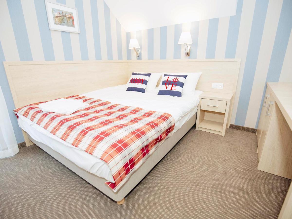 Porto Marina Hotel Krynica Morska Ngoại thất bức ảnh