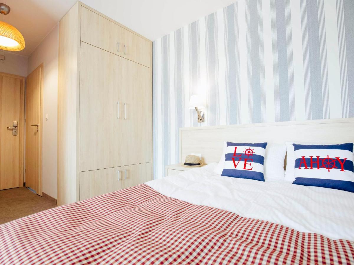 Porto Marina Hotel Krynica Morska Ngoại thất bức ảnh