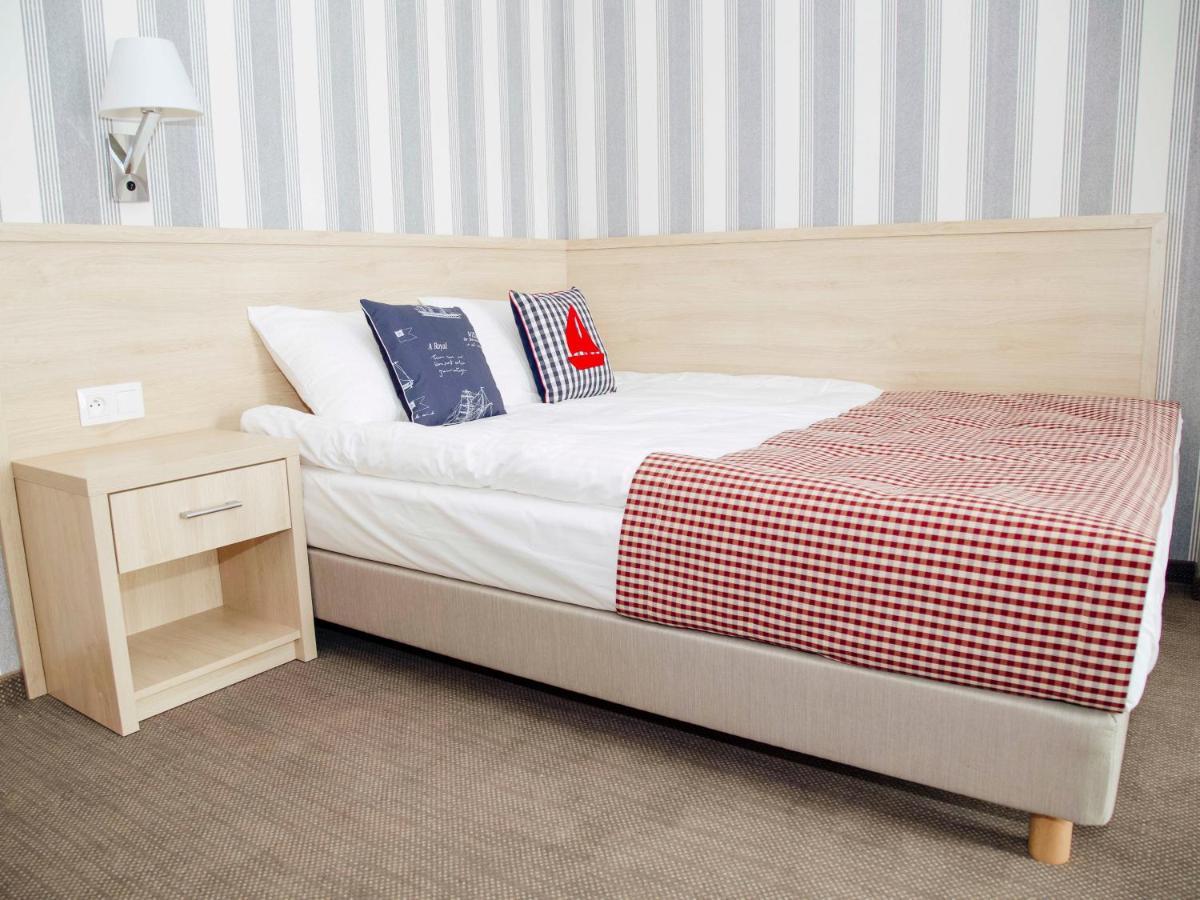 Porto Marina Hotel Krynica Morska Ngoại thất bức ảnh