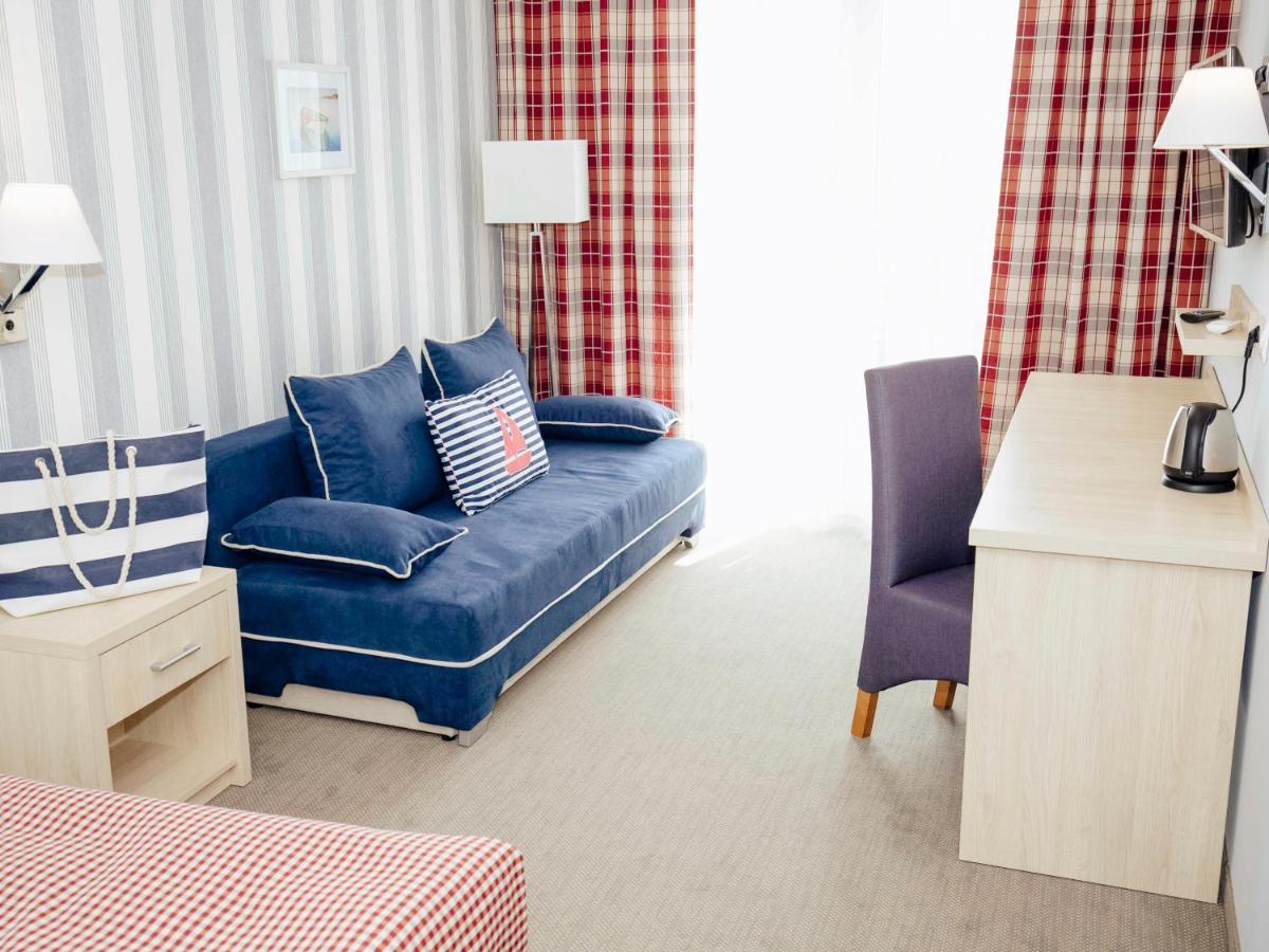Porto Marina Hotel Krynica Morska Ngoại thất bức ảnh