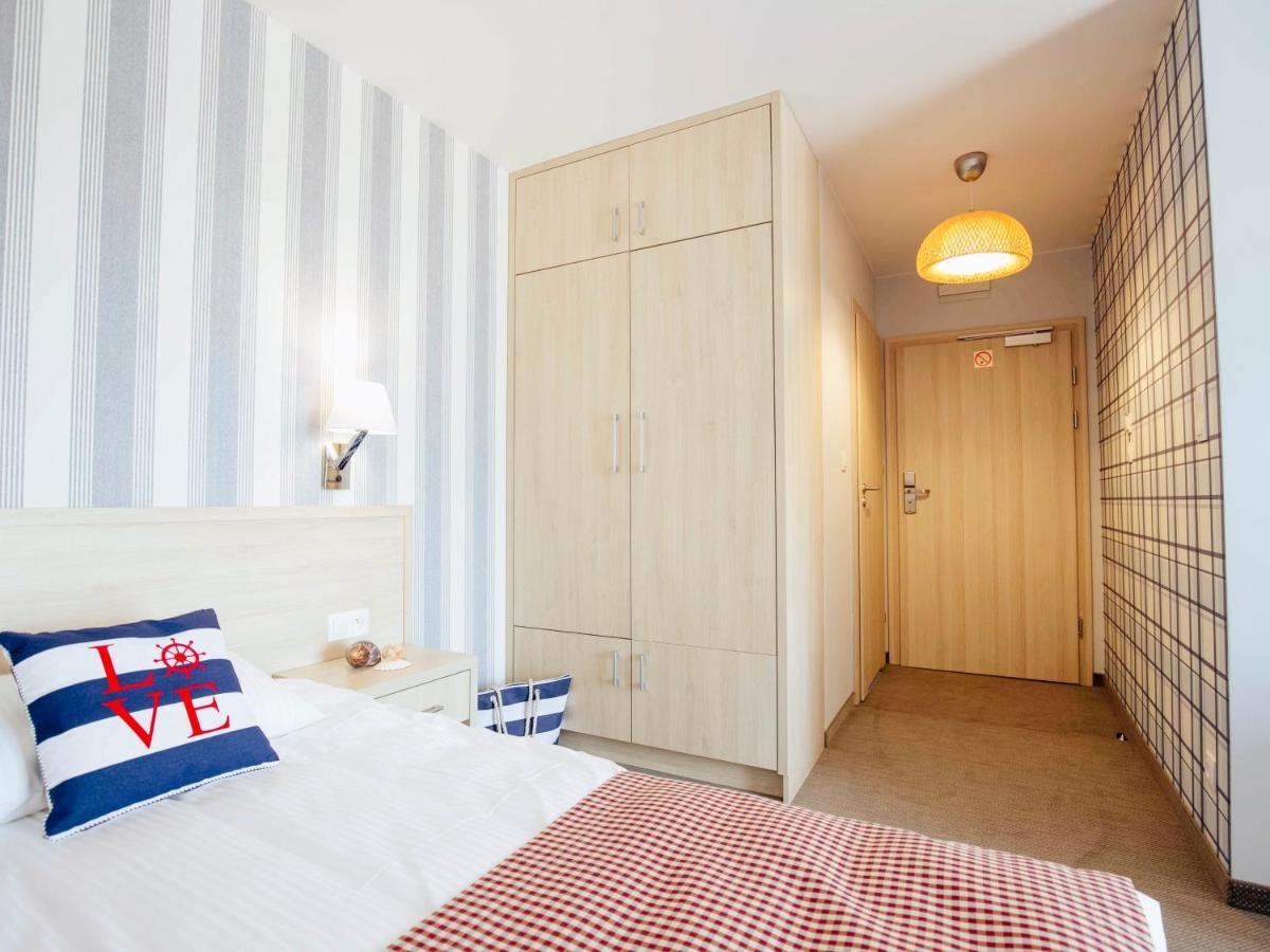 Porto Marina Hotel Krynica Morska Ngoại thất bức ảnh