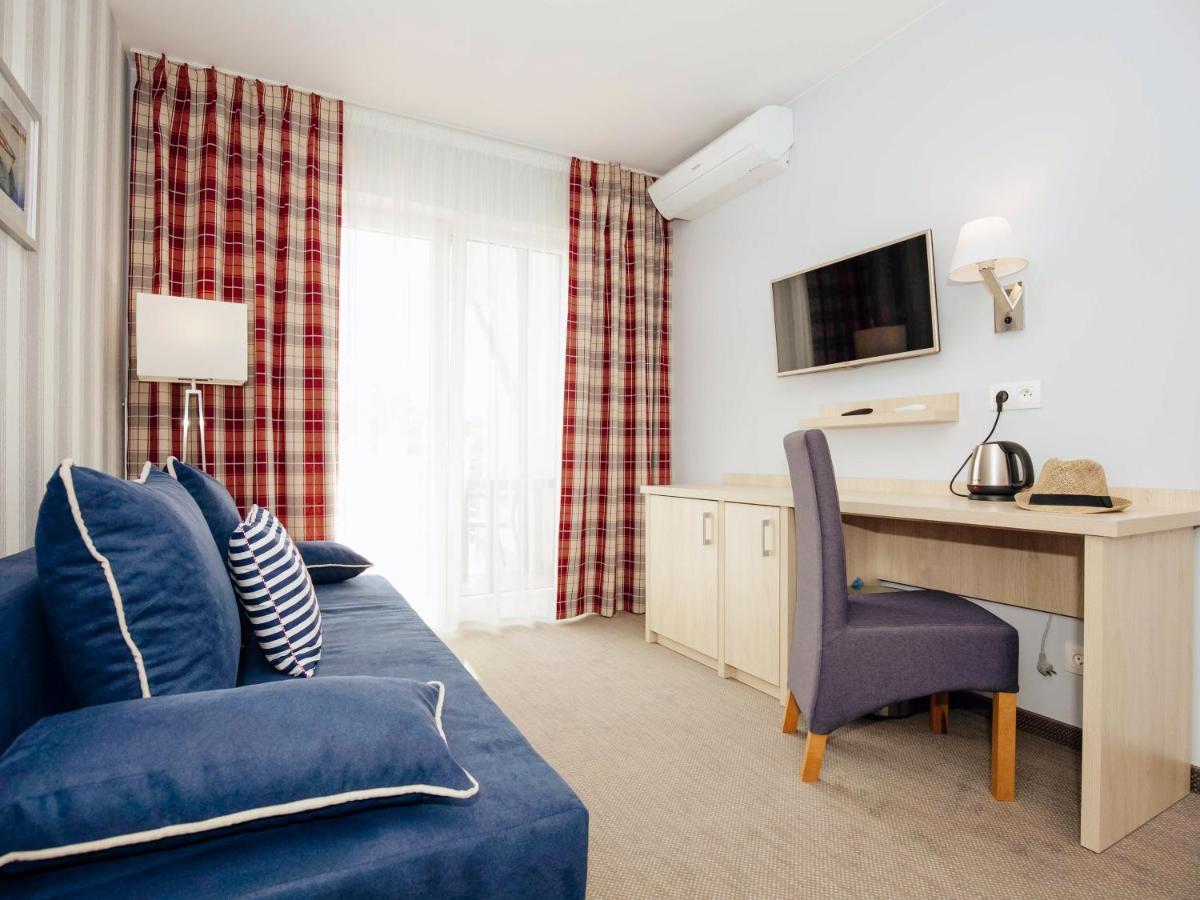 Porto Marina Hotel Krynica Morska Ngoại thất bức ảnh